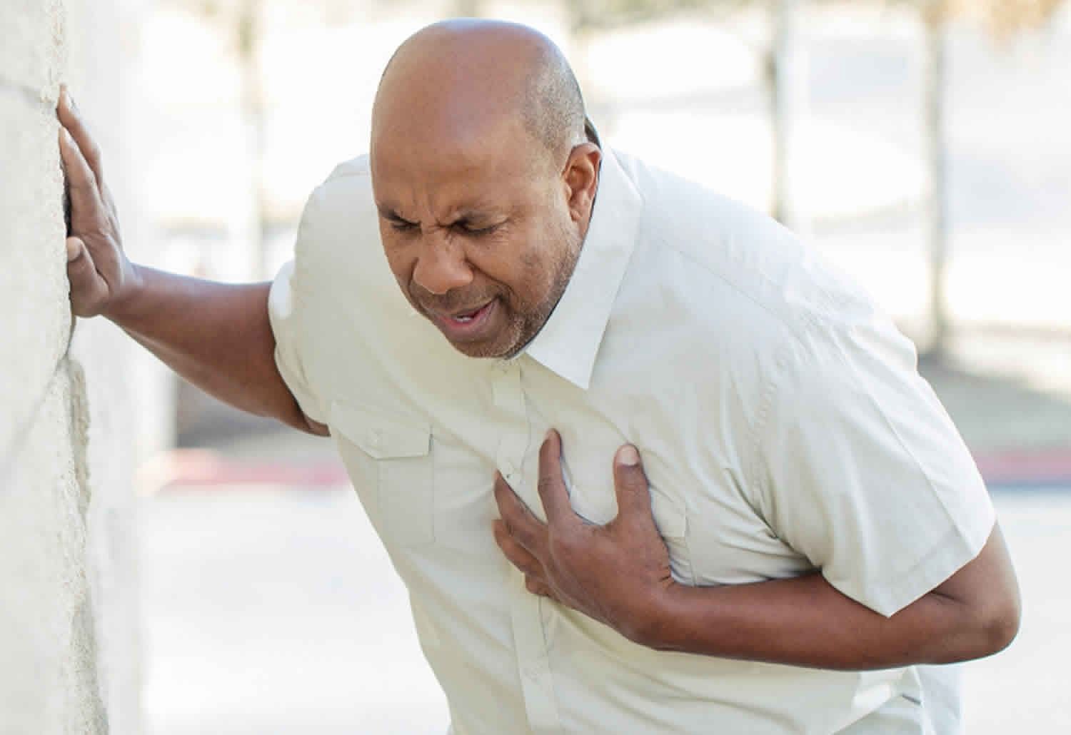 Breathing problems (Image via Unsplash/Eli Dafaria)